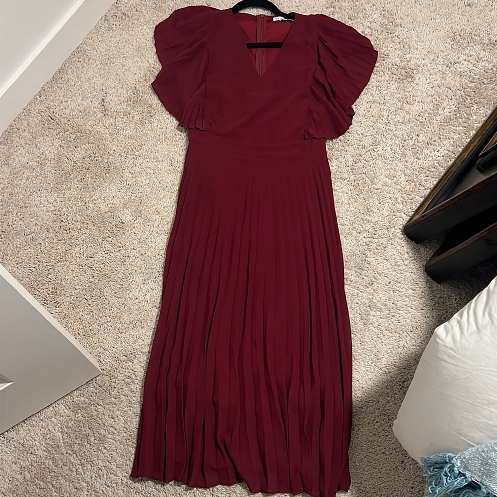 Ivy city co burgundy dress size small.